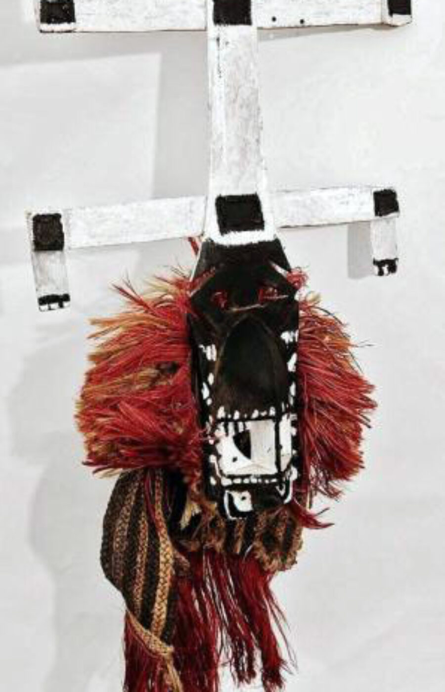 Ancien et rare masque anthropo-zoomorphe Kanaga de danses rituelles de l'association Awa avec sa coiffe ancienne de fibres  Peuple DOGON  Mali